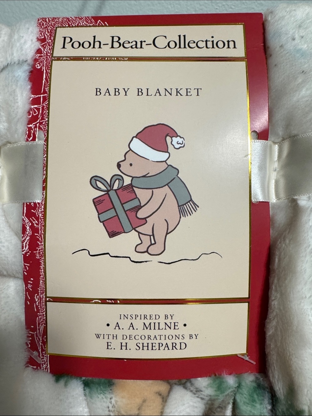 Cream Winnie the Pooh Baby Blanket - Picture 2 of 4
